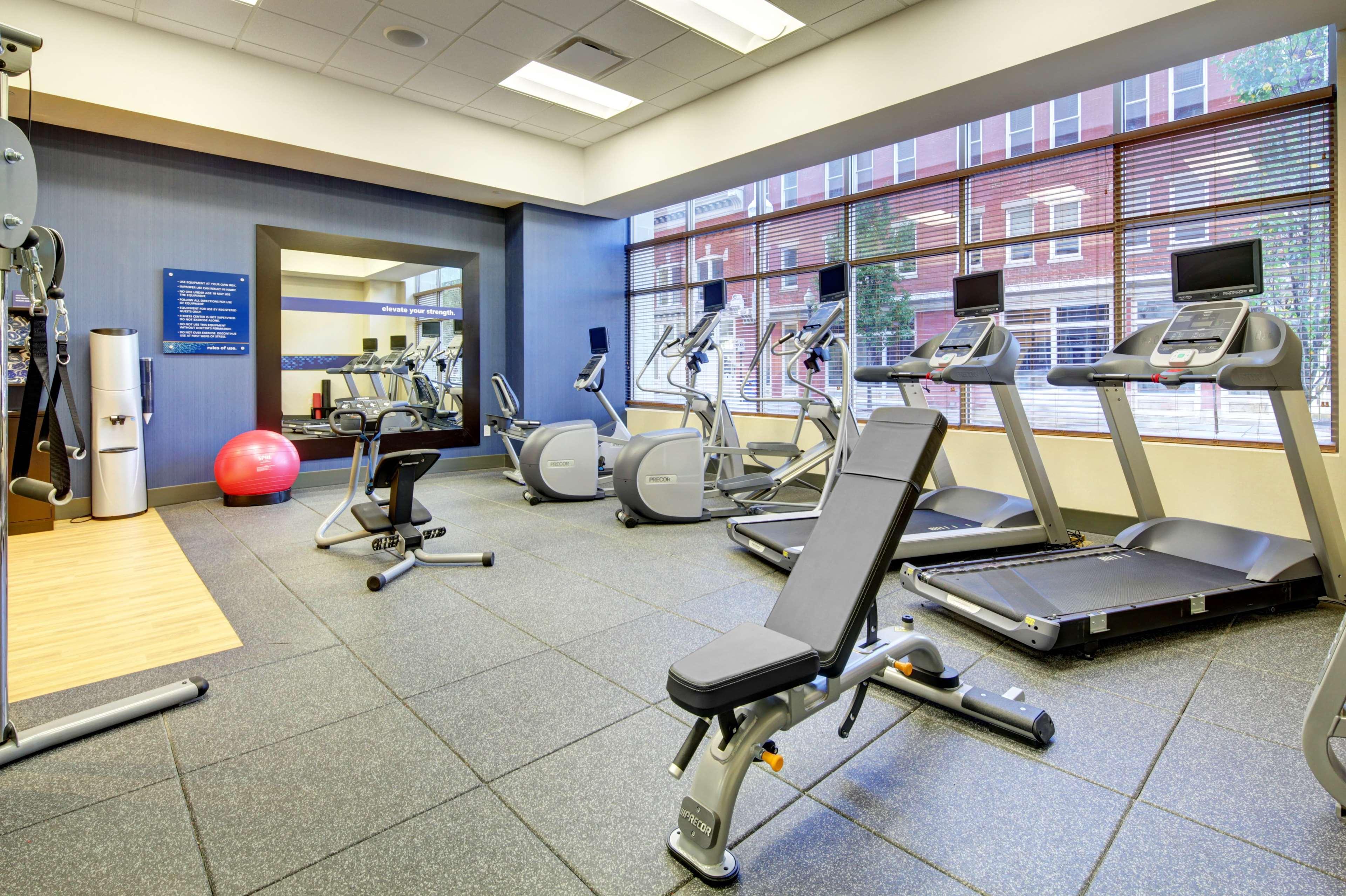 Hampton Inn & Suites - Roanoke-Downtown, Va Eksteriør bilde